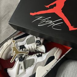 Jordan 4s Military Black 