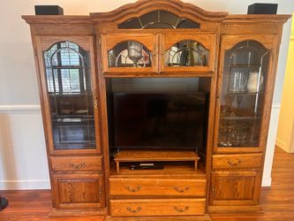 Oak Wood Entertainment Center