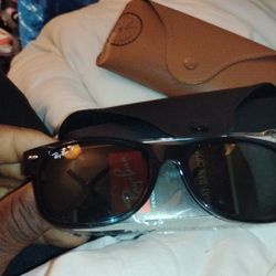 Rayban New Wayfarer Rb2132 Brand New Two Pairs Black And Brown