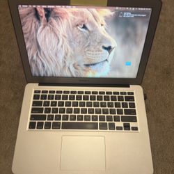 MacBook Air 13” 