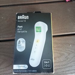 Braun No Touch 3-in-1 Thermometer

