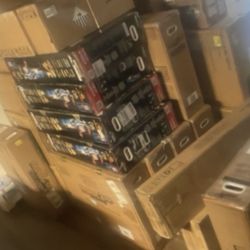 Couches Arcade Tables Bunk beds Hmu in Box