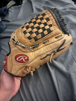 Rawlings 11 inch baseball glove