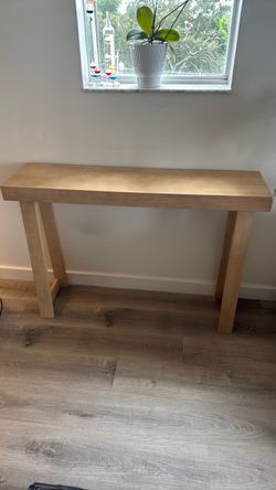 Entry/Console Table