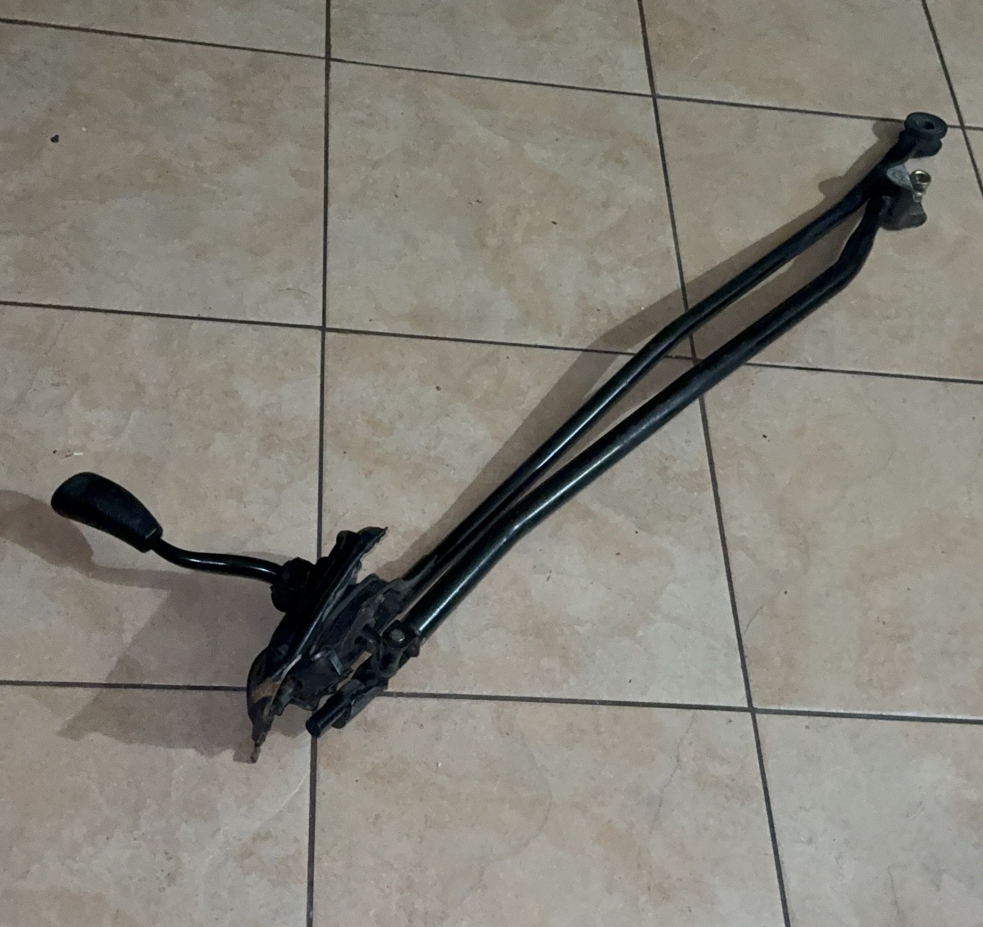 B series 2001 Acura integra MT shift linkage complete with shifter boot and knob