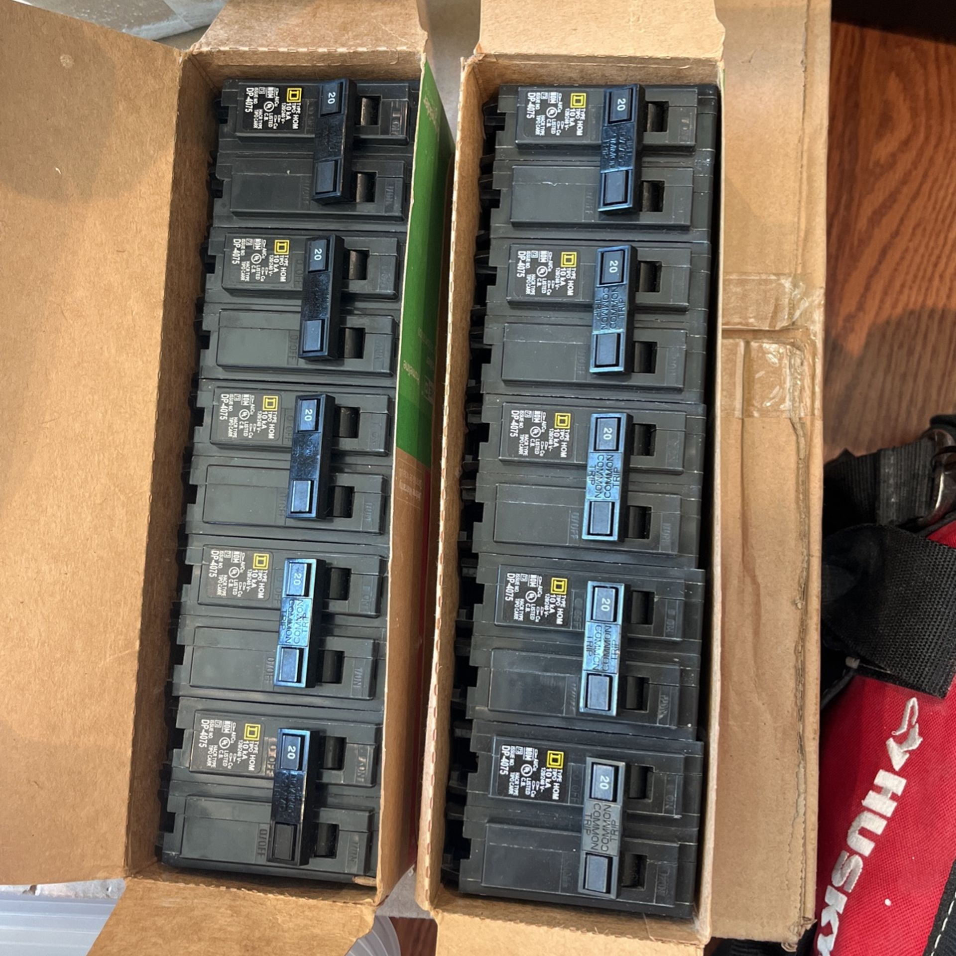 SQUARE D Double Pole 20A Breaker