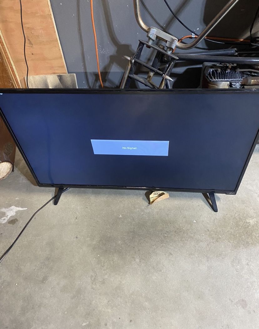 Vizio 39” TV