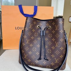 Louis Vuitton NeoNoe medium