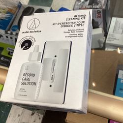 Cleaning kit