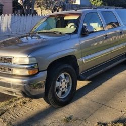 2004 Chevrolet Suburban