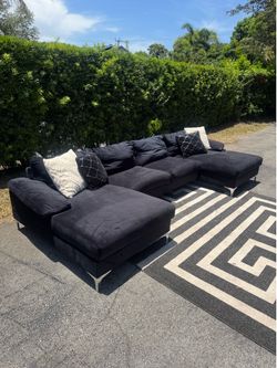Black Velvet U Sectional Sofa (Delivery Available)