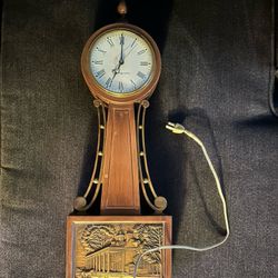 Vintage General Electric Resin Mount Vernon Banjo Clock