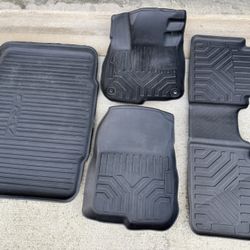 Honda CVR 2017-2022 Full Set Floor Mats All Weather Liners & Waterproof