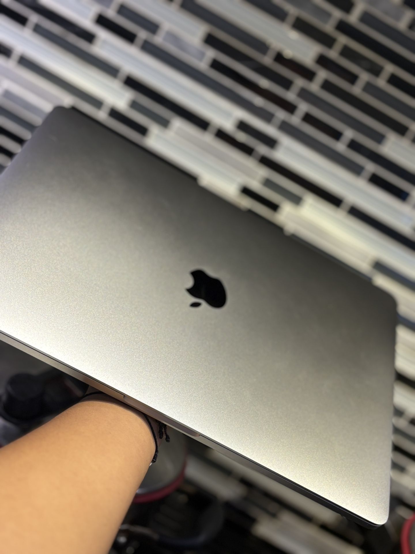 Apple Macbook Pro