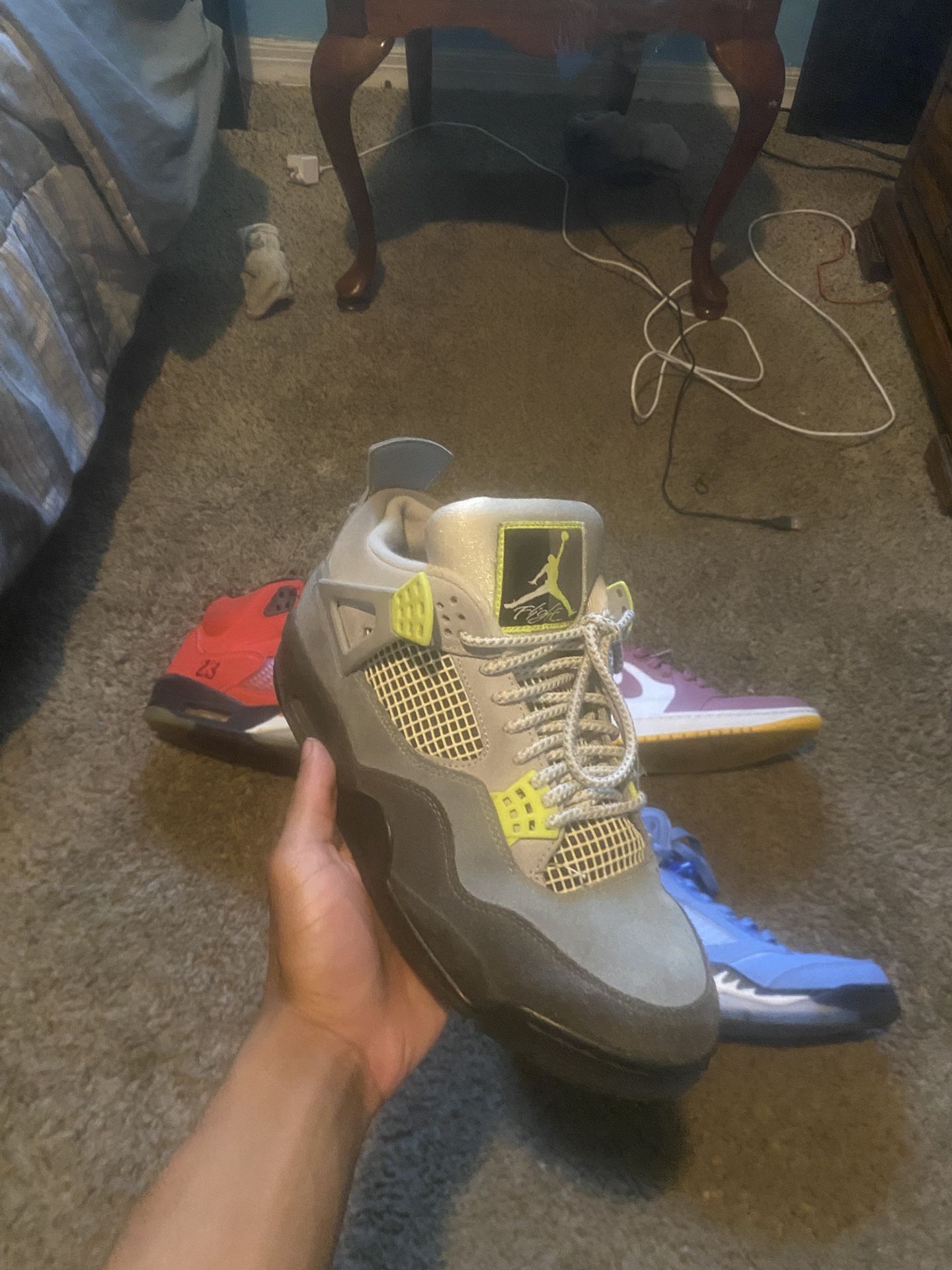 jordan 4 "neon 95" size 10.5