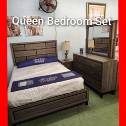 ✨ Queen Bedroom Set