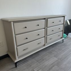 MCM Dresser Beautiful Vintage Excellent Condition 