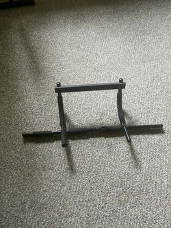 Pull Up Bar