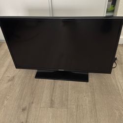 Samsung Tv 32in