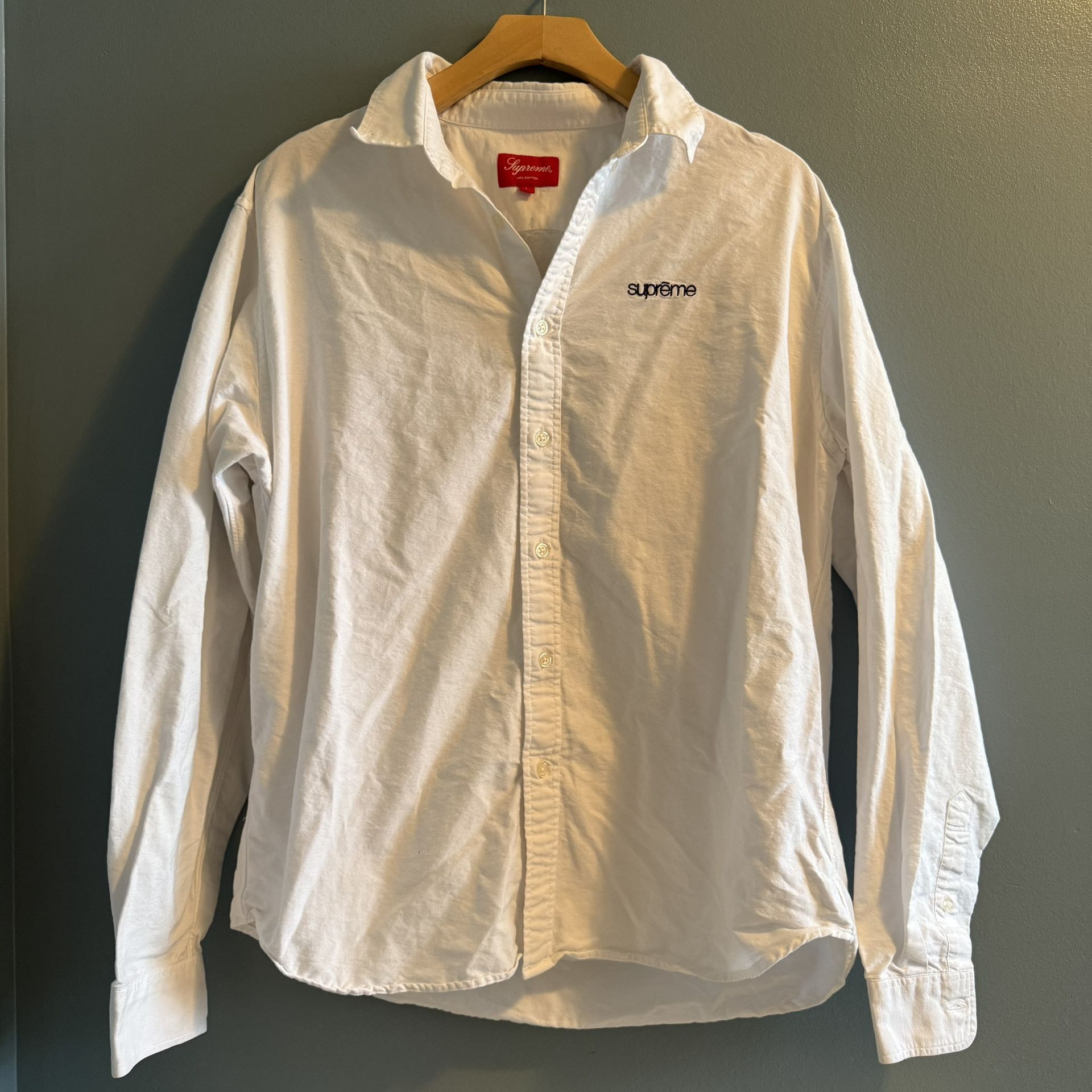 Supreme Men’s Washed White Twill Shirt