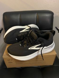 Brooks Ariel GTS 26/ size 8.5 Women’s $95
