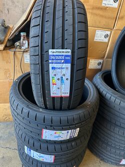 Autocruze 245/35ZR20 95WXL Tires. Llantas nueva