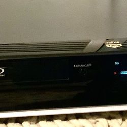Samsung DVD Player With Box In Perfect Working Order