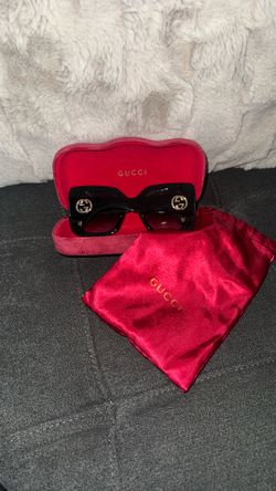 Black sunglasses
