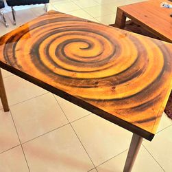 Incredible Swirl Designer Table