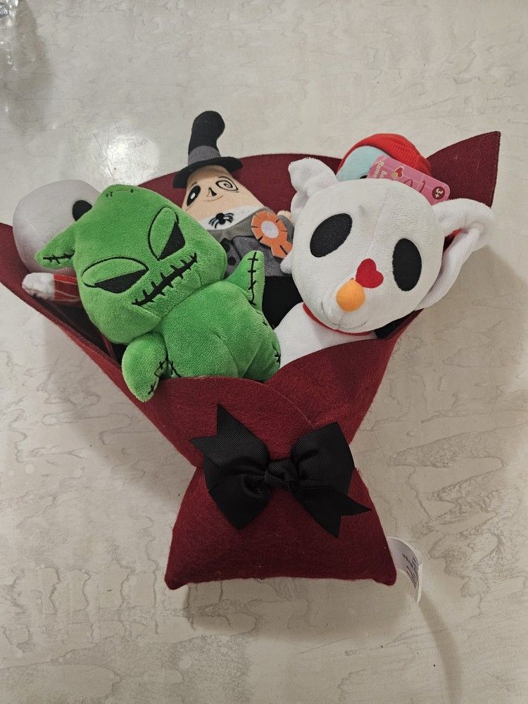 Disney Tim Burton's The Nightmare Before Christmas Valentine 14-inch Large Plush Bouquet
