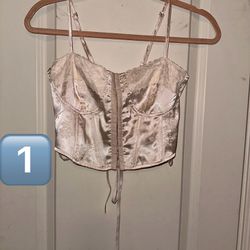 BRAND NEW TRENDY CLOTHES FOR SALE (XS)
