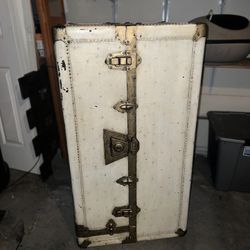 1910’s Vintage Antique Steamer Wardrobe Trunk