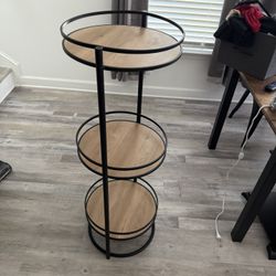 Accent Stand 