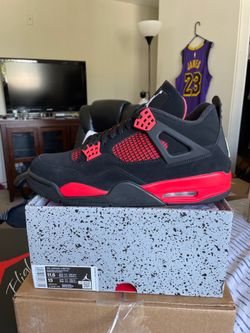 Jordan 4 retro red thunder  Brand new DS size 11.5 men