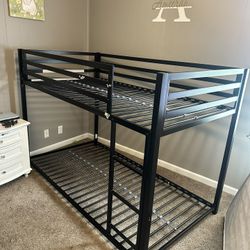 BunkBed , Litera 