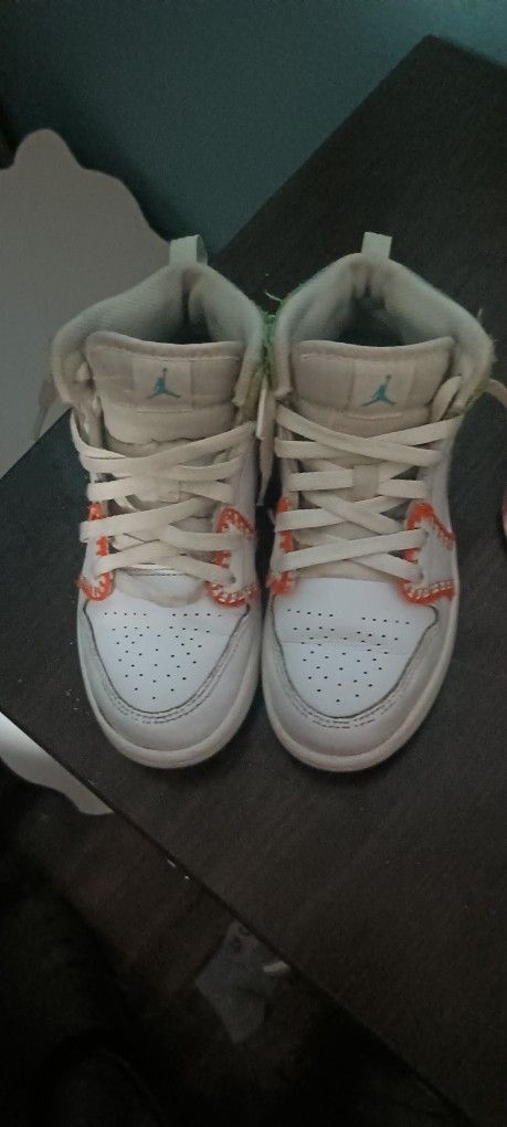 Jordan 1 