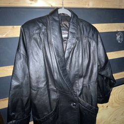 Women’s Wilson brand Leather Jacket size Small