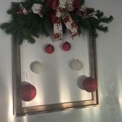 New Wooden Frame 🖼️ With Christmas 🎄 Decor