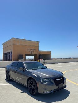 2019 Chrysler 300