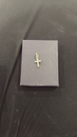 Gold Plated Gld Cross Pendant