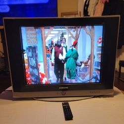 Samsung 27" CRT TX-S2782H SlimFit  HD TV Flat Screen - HDMI, Component, S-Video All components Gaming Plus Remote