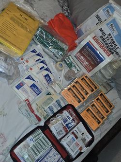 HUGE FIRST AID KIT WITH CARRYING BAG SEE ALL PICS
