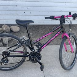  Girl Specialized Speed Bike