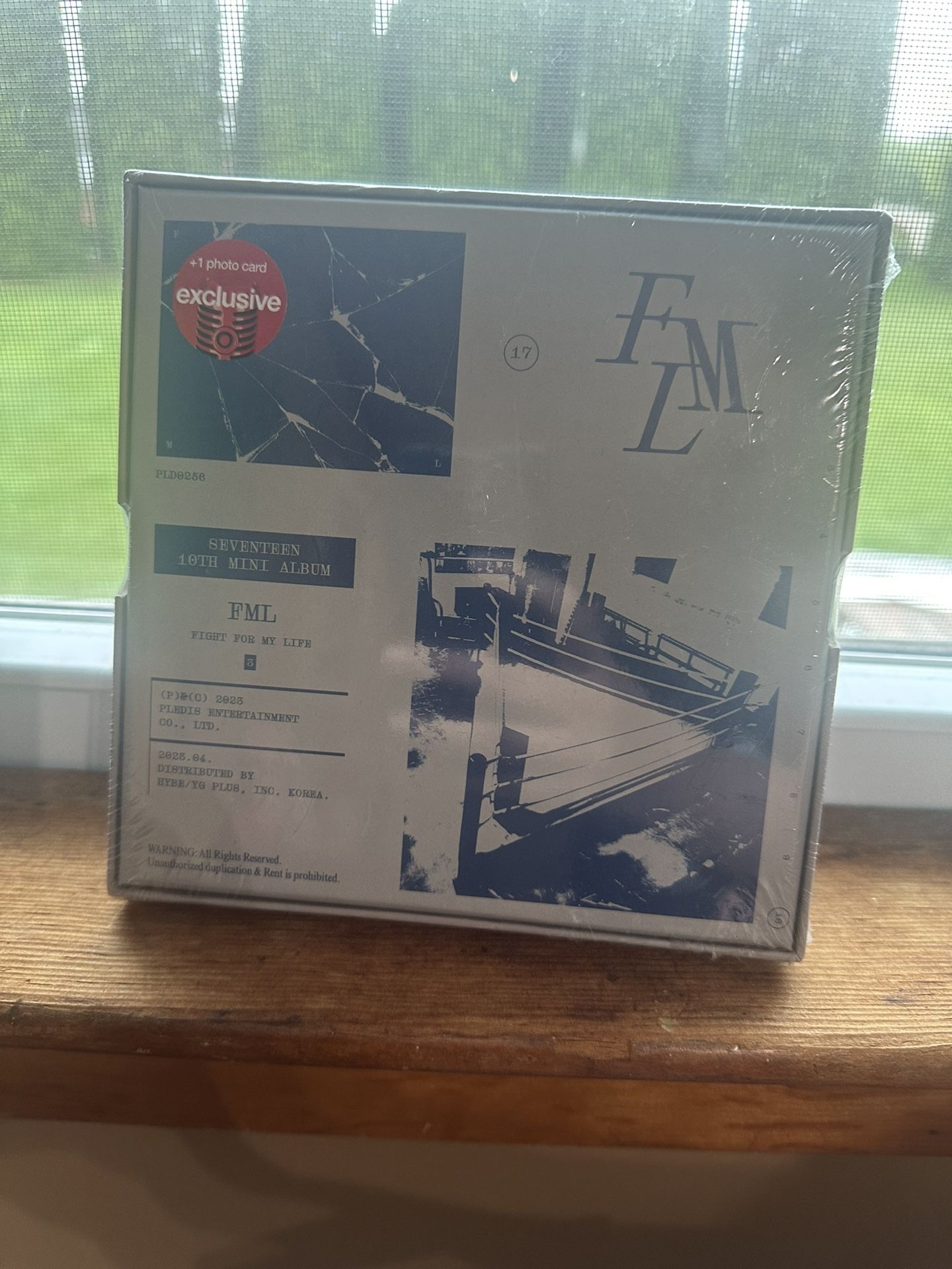 Korean GROUP Seventeen Sealed Album