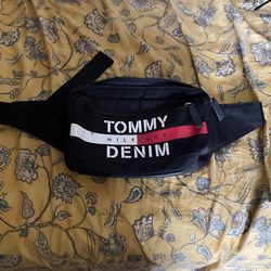 Tommy Hilfiger Fanny Pack