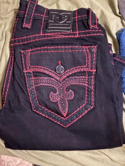 Red stitching rocks