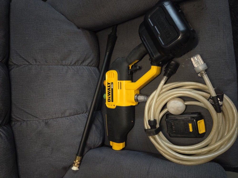DEWALT POWER CLEANER