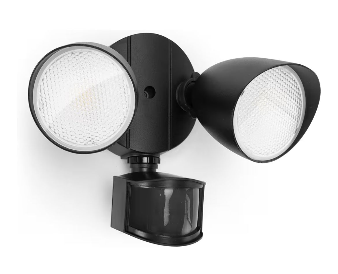 LED SAFETY Light WITH MOTION SENSOR – 3500 LUMENS – NEW