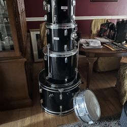 Drum Set 