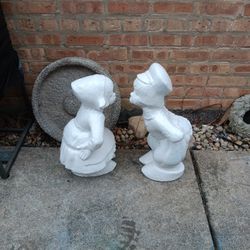Solid Concrete Vintage Dutch Boy And Girl Statue Outdoor Garden Decor 